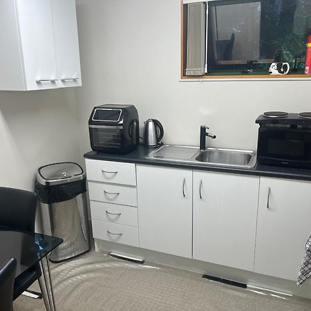 Uniqueness Hotel Tauranga Bagian luar foto