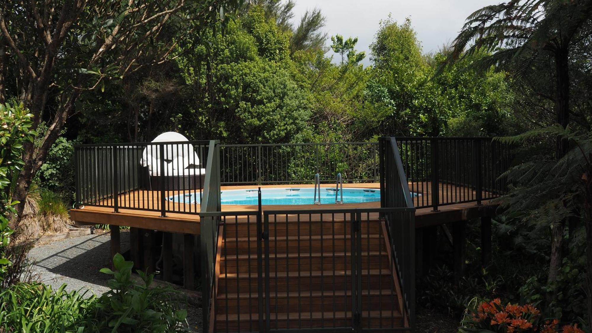 Uniqueness Hotel Tauranga Bagian luar foto